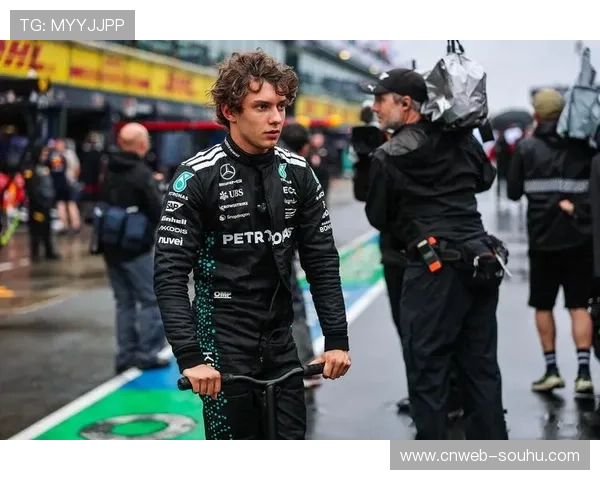 安东内利防守表现获赞,梅赛德斯未来可期 安东内利防守表现获赞,梅赛德斯未来可期